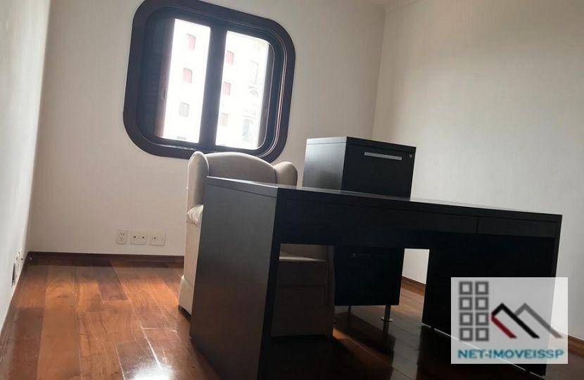 Apartamento para alugar com 5 quartos, 240m² - Foto 11