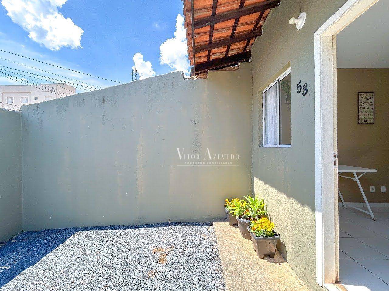 Casa à venda com 2 quartos, 46m² - Foto 3