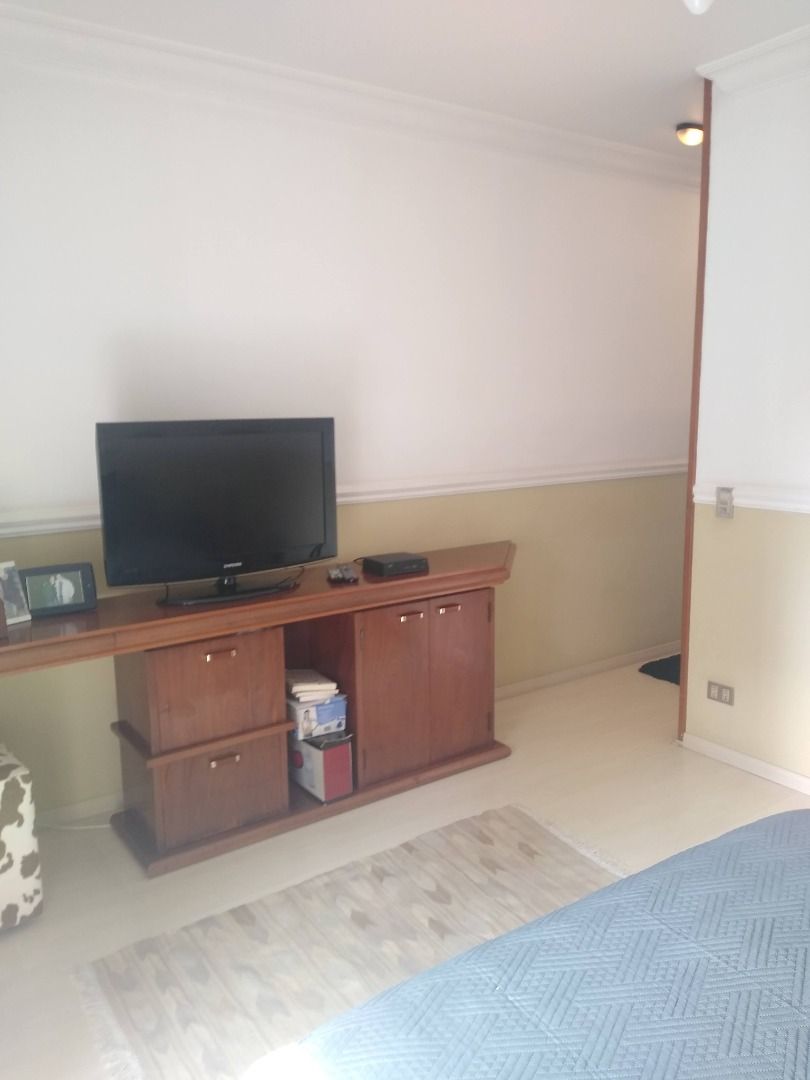 Apartamento à venda com 3 quartos, 211m² - Foto 53