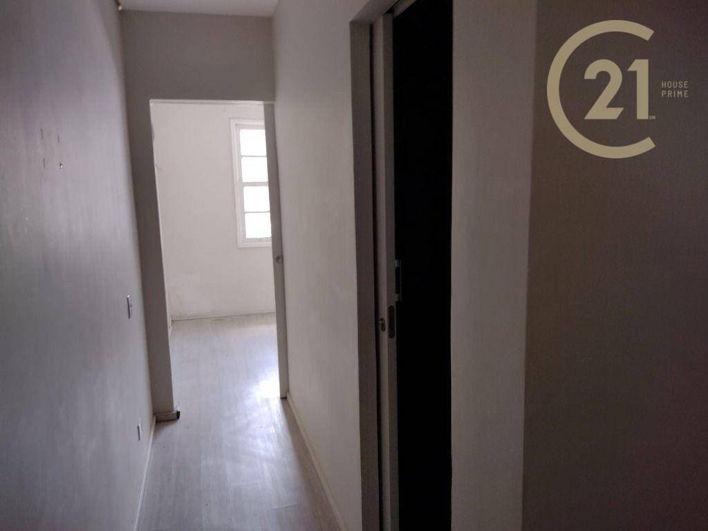 Casa à venda e aluguel com 6 quartos, 268m² - Foto 16