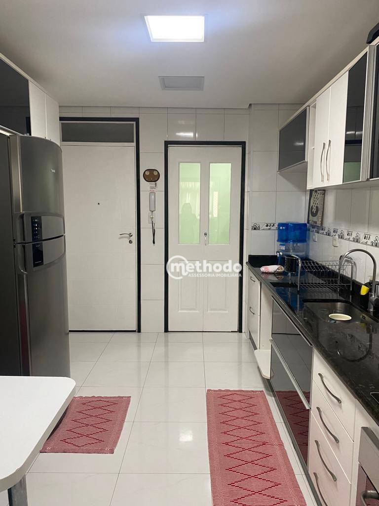 Apartamento à venda com 3 quartos, 127m² - Foto 6