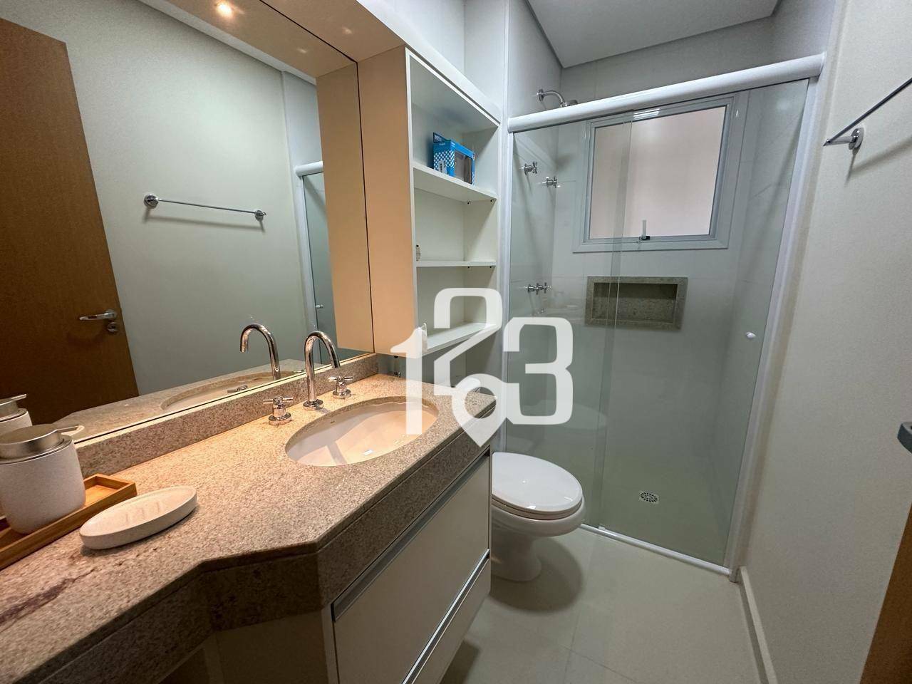 Apartamento para alugar com 2 quartos, 84m² - Foto 8