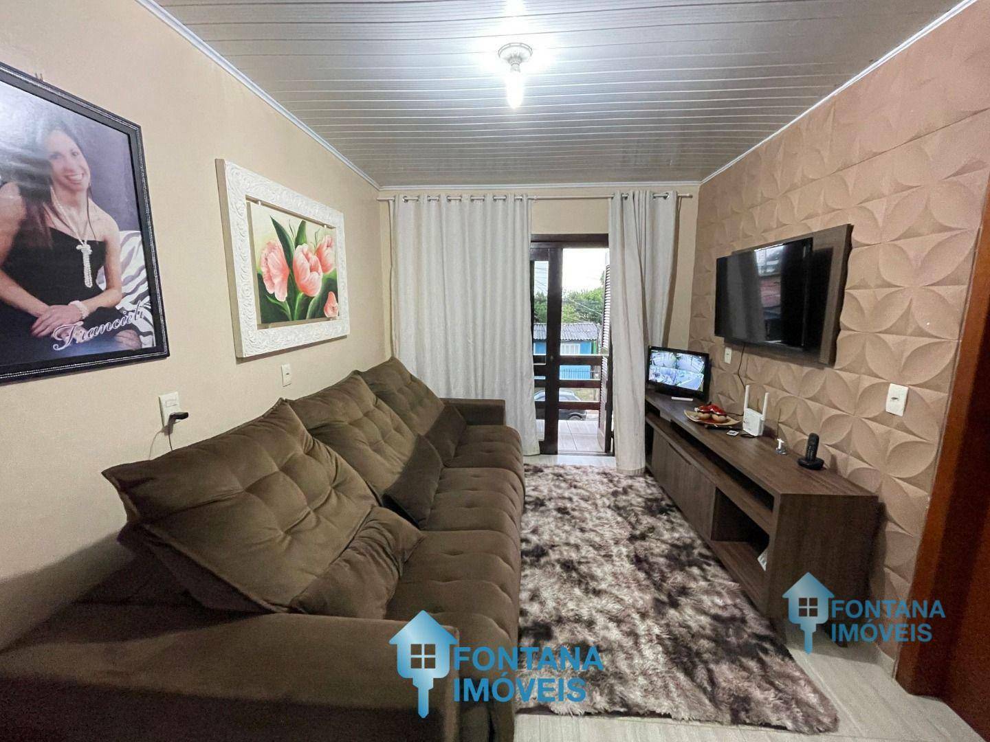 Casa à venda com 3 quartos, 340m² - Foto 1