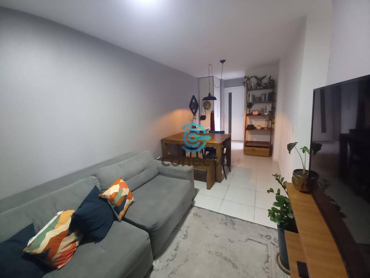 Apartamento à venda com 3 quartos, 70m² - Foto 3
