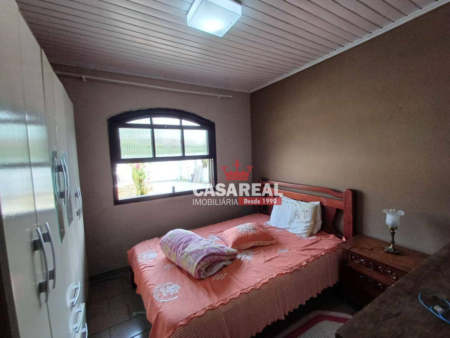 Casa à venda com 4 quartos, 130m² - Foto 14