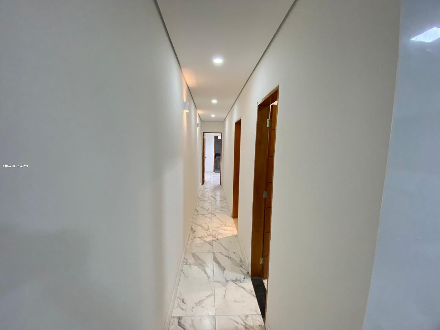 Casa à venda com 2 quartos, 187m² - Foto 8