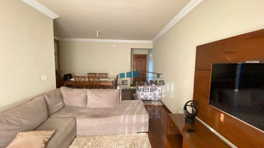 Apartamento à venda com 3 quartos, 123m² - Foto 4