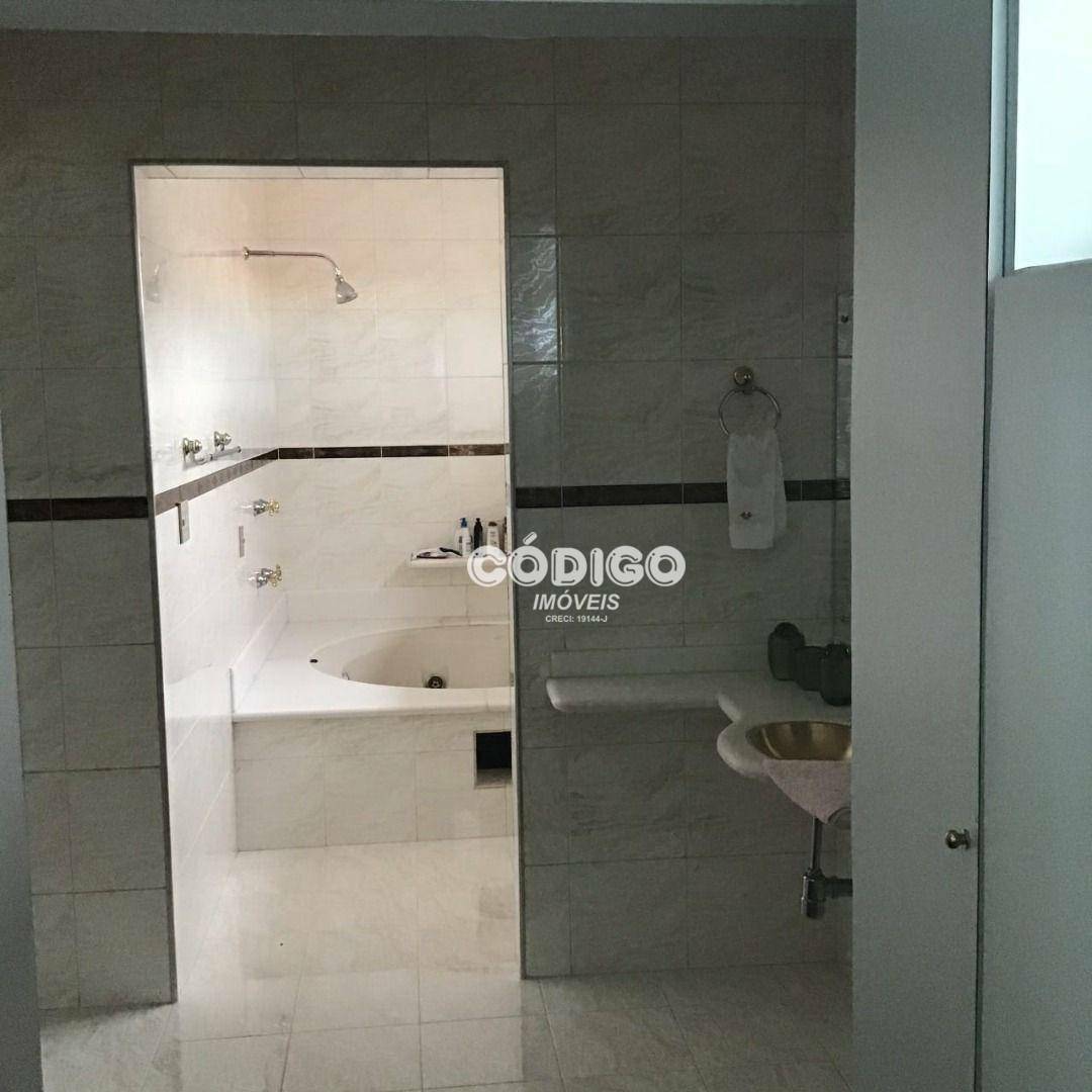 Sobrado à venda com 6 quartos, 443m² - Foto 15