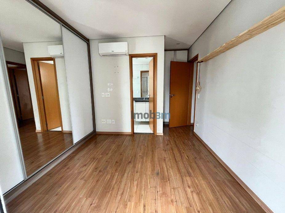 Apartamento para alugar com 3 quartos, 94m² - Foto 19