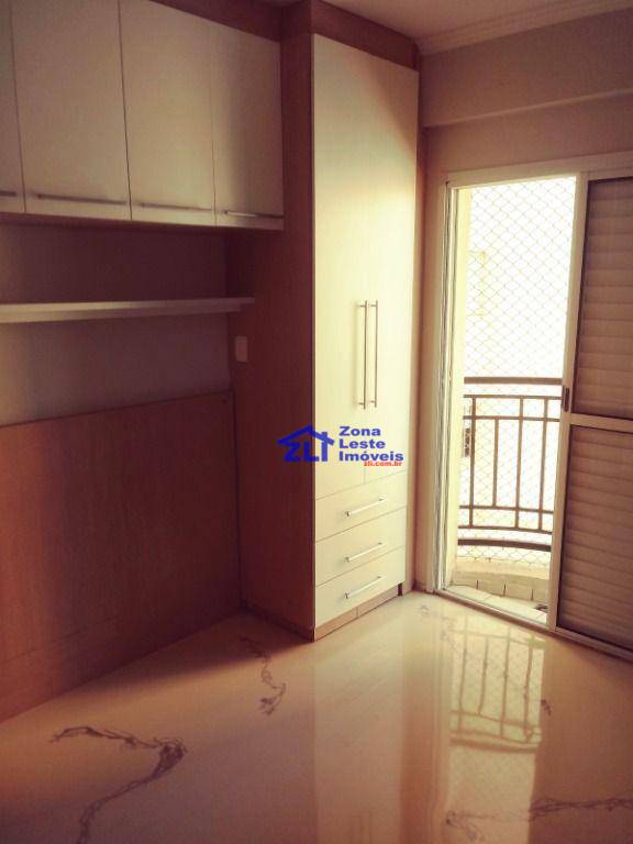 Apartamento para alugar com 2 quartos, 75m² - Foto 5