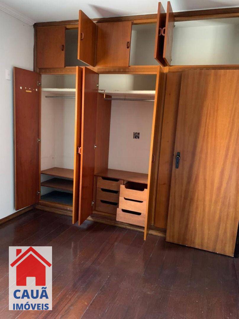 Casa à venda e aluguel com 3 quartos, 240m² - Foto 27