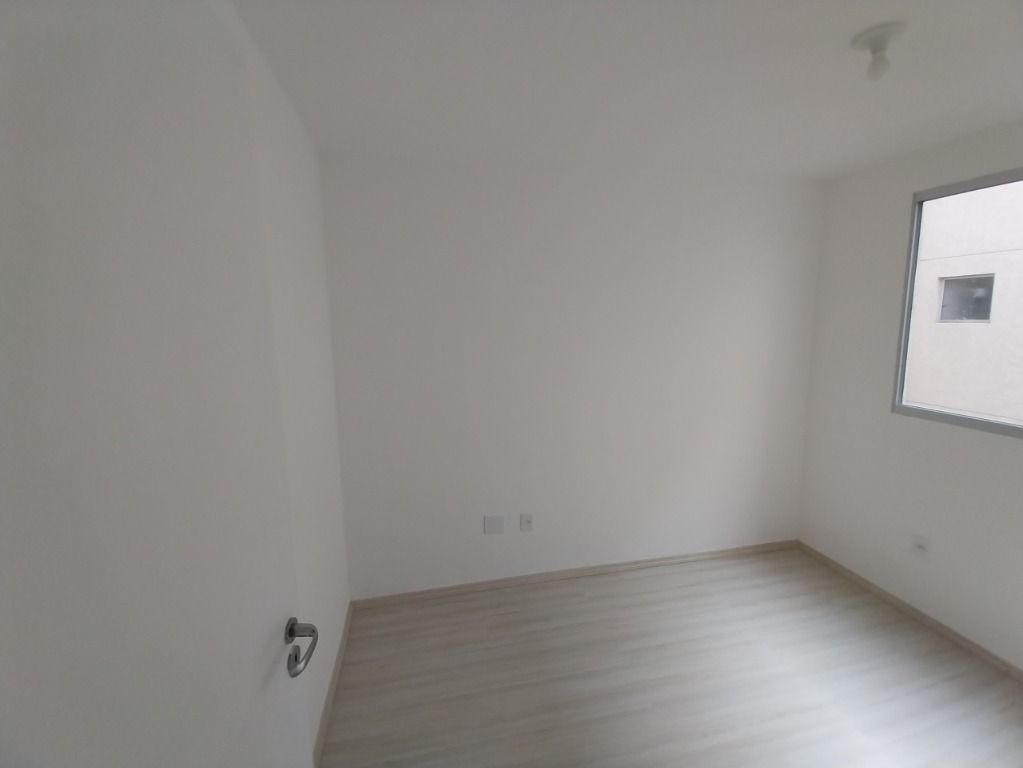 Apartamento para alugar com 2 quartos, 40m² - Foto 14