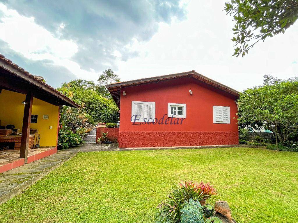 Casa de Condomínio à venda com 3 quartos, 267m² - Foto 2