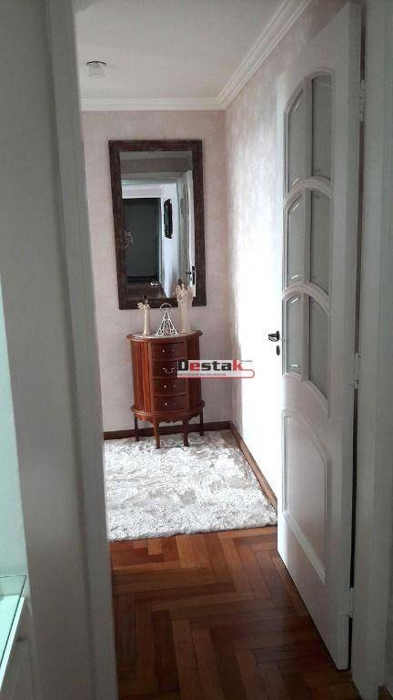 Apartamento à venda com 2 quartos, 80m² - Foto 16