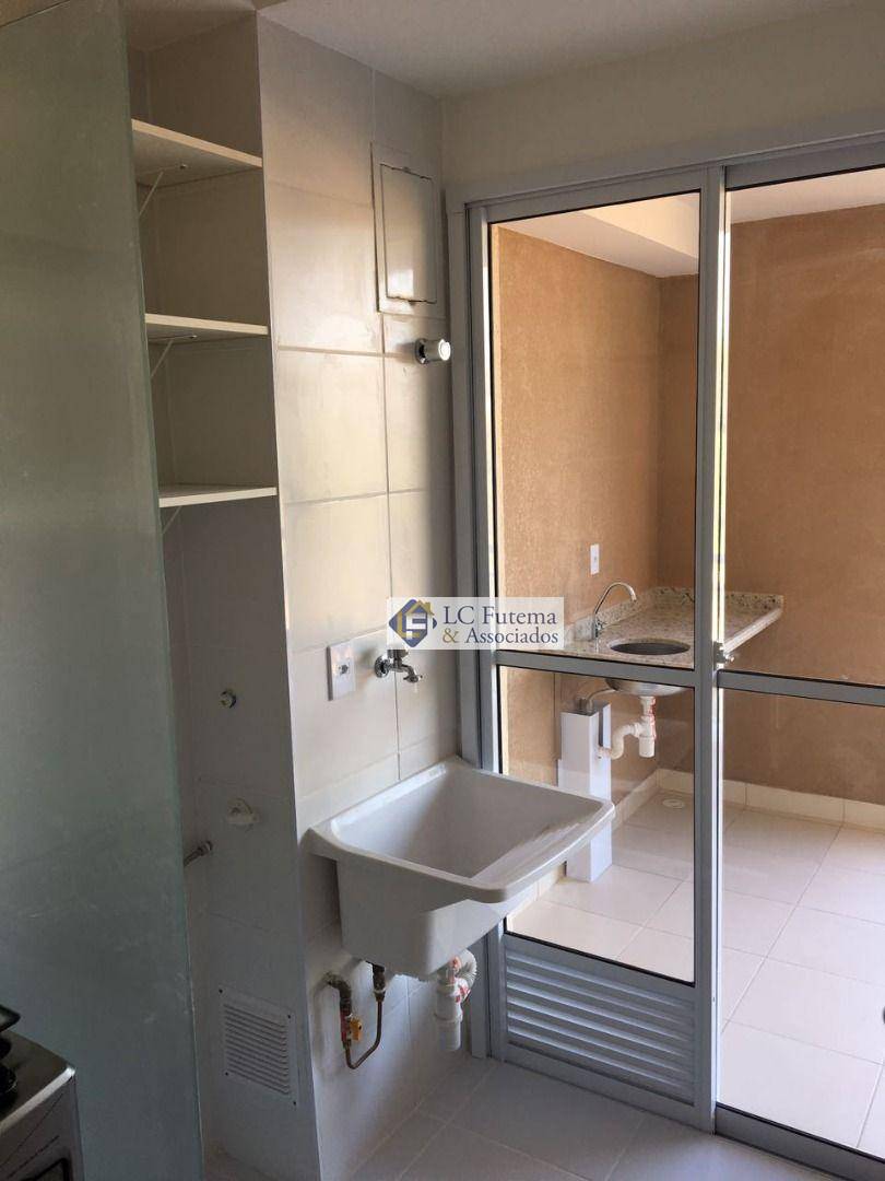 Apartamento à venda com 2 quartos, 61m² - Foto 6