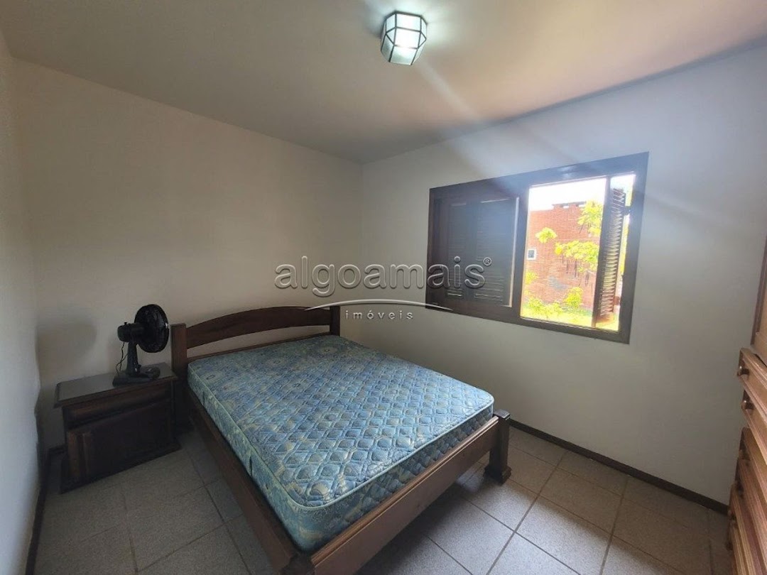 Casa à venda com 3 quartos, 250m² - Foto 19