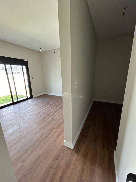 Casa de Condomínio à venda com 3 quartos, 220m² - Foto 12