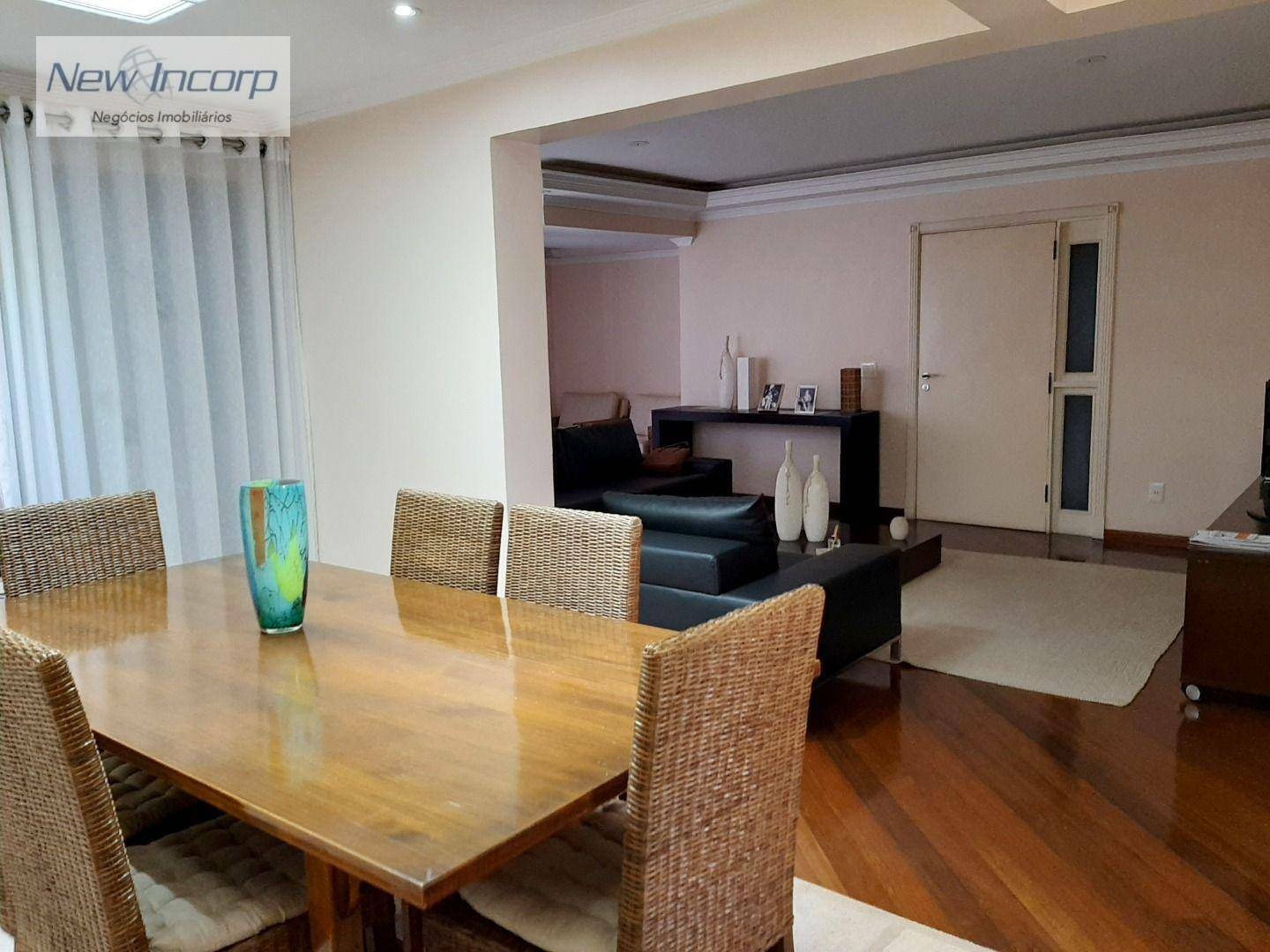 Apartamento à venda com 4 quartos, 152m² - Foto 3