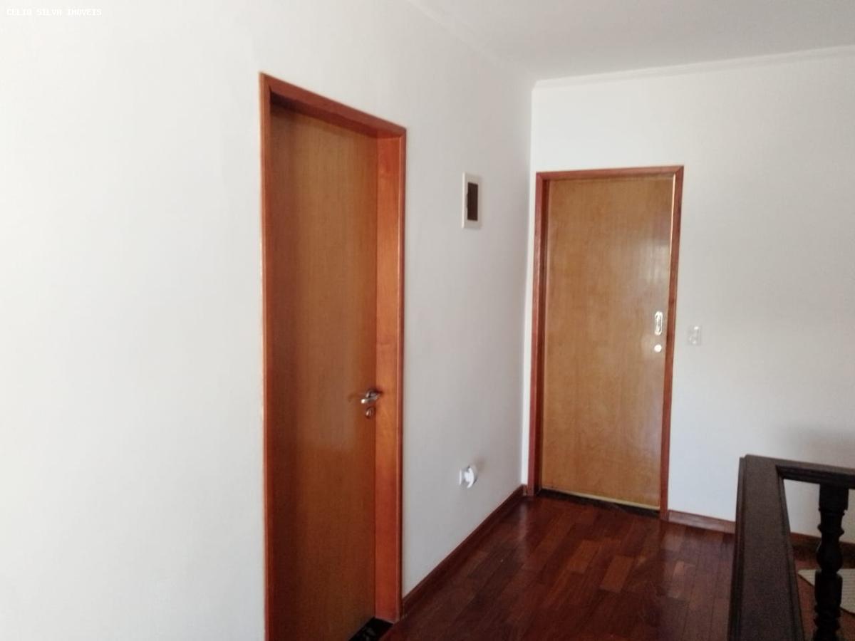 Casa à venda com 4 quartos - Foto 4