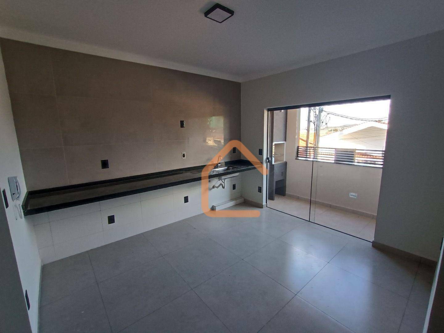 Apartamento para alugar com 3 quartos, 78m² - Foto 1