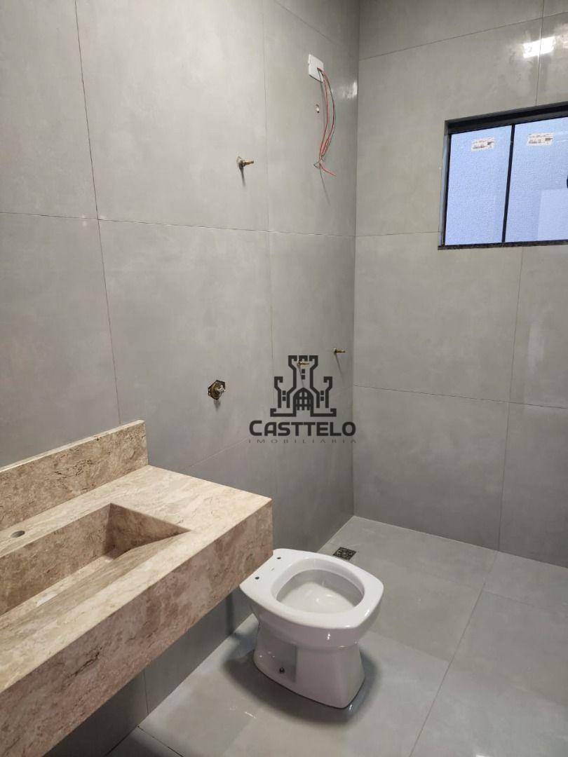 Casa à venda com 3 quartos, 115m² - Foto 4