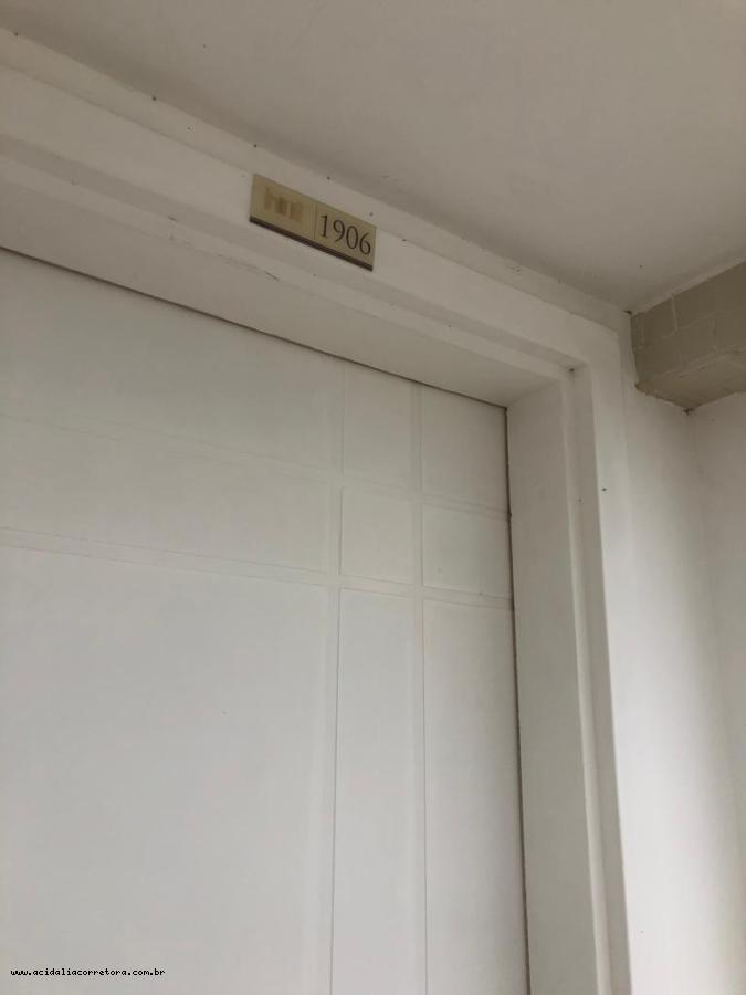 Apartamento para alugar com 2 quartos, 51m² - Foto 7