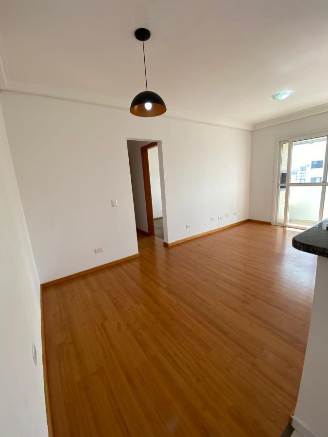 Apartamento para alugar com 2 quartos, 60m² - Foto 11