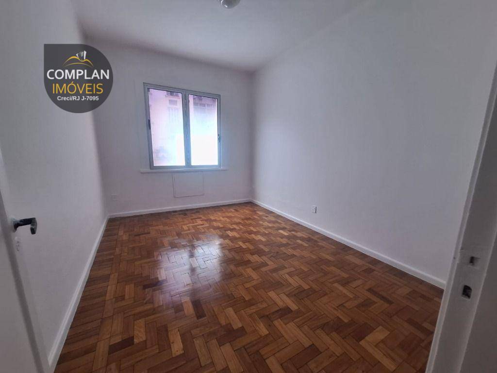 Apartamento à venda com 3 quartos, 160m² - Foto 15