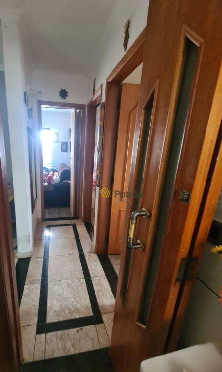 Apartamento à venda com 3 quartos, 70m² - Foto 29