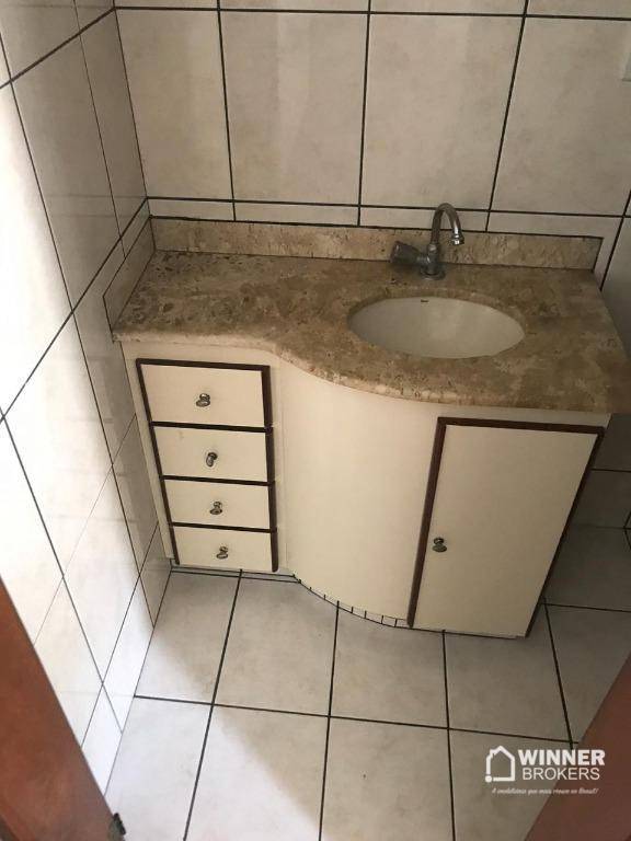 Casa à venda com 3 quartos, 232m² - Foto 7