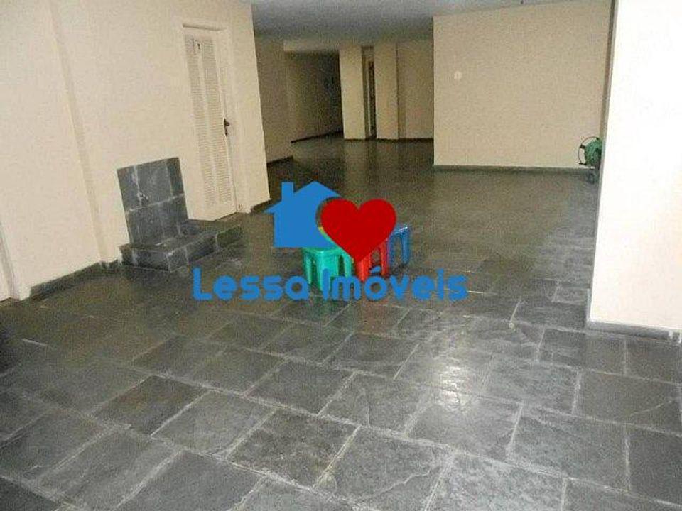 Apartamento à venda com 2 quartos, 75m² - Foto 5