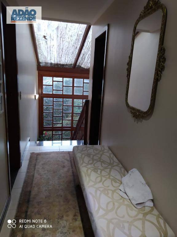 Casa de Condomínio à venda com 4 quartos, 345m² - Foto 16