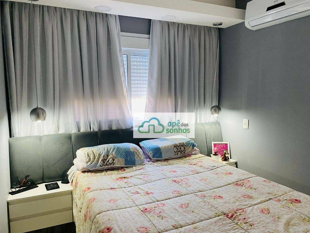 Apartamento à venda com 2 quartos, 62m² - Foto 11