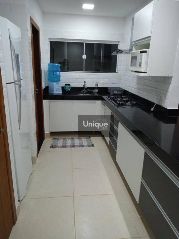 Casa à venda com 3 quartos, 121m² - Foto 30