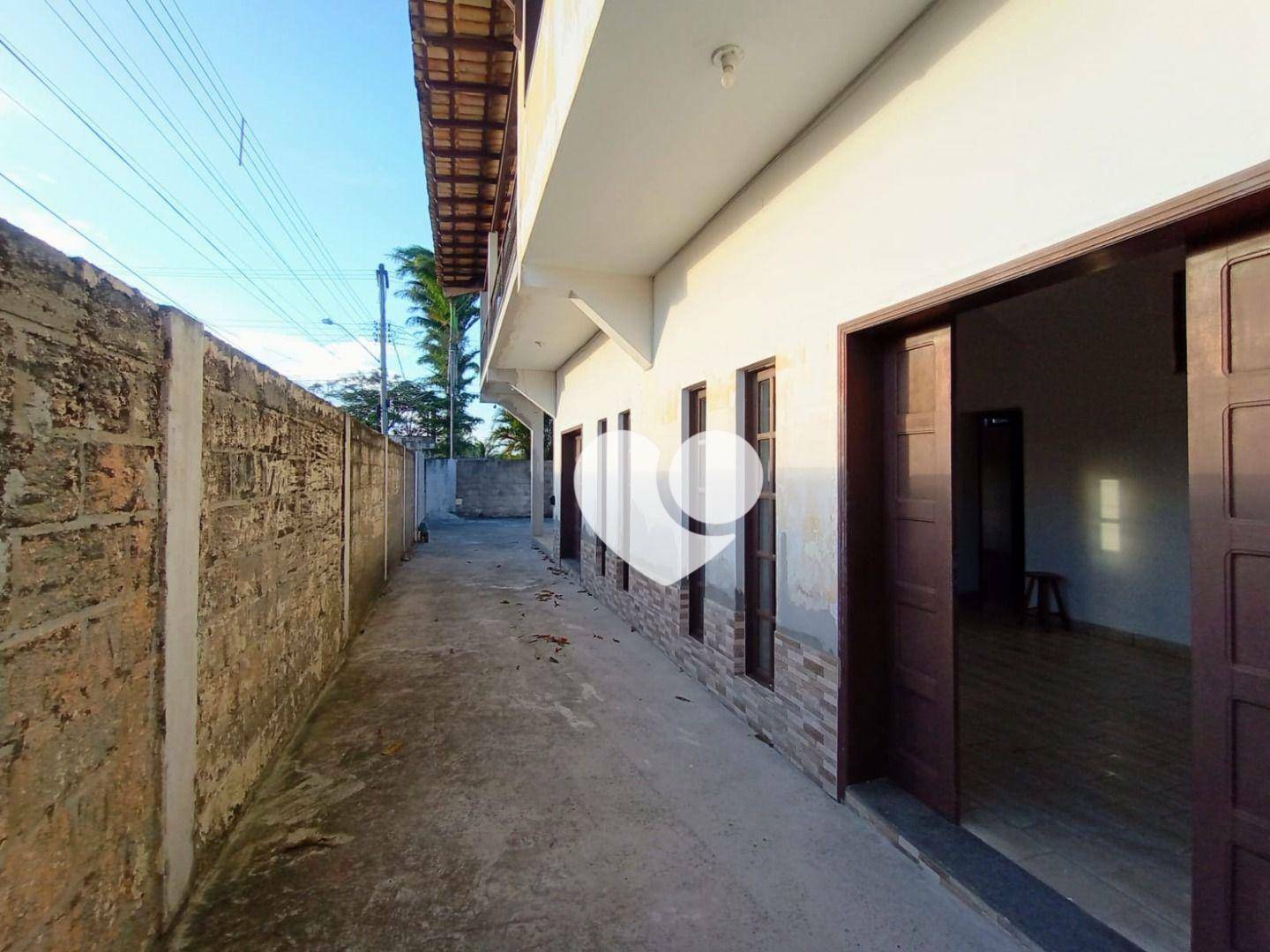 Casa para alugar com 6 quartos, 436m² - Foto 9