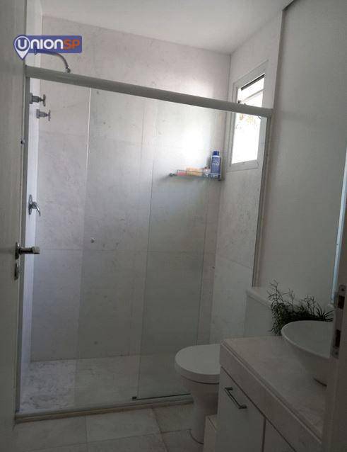 Apartamento à venda com 2 quartos, 136m² - Foto 11