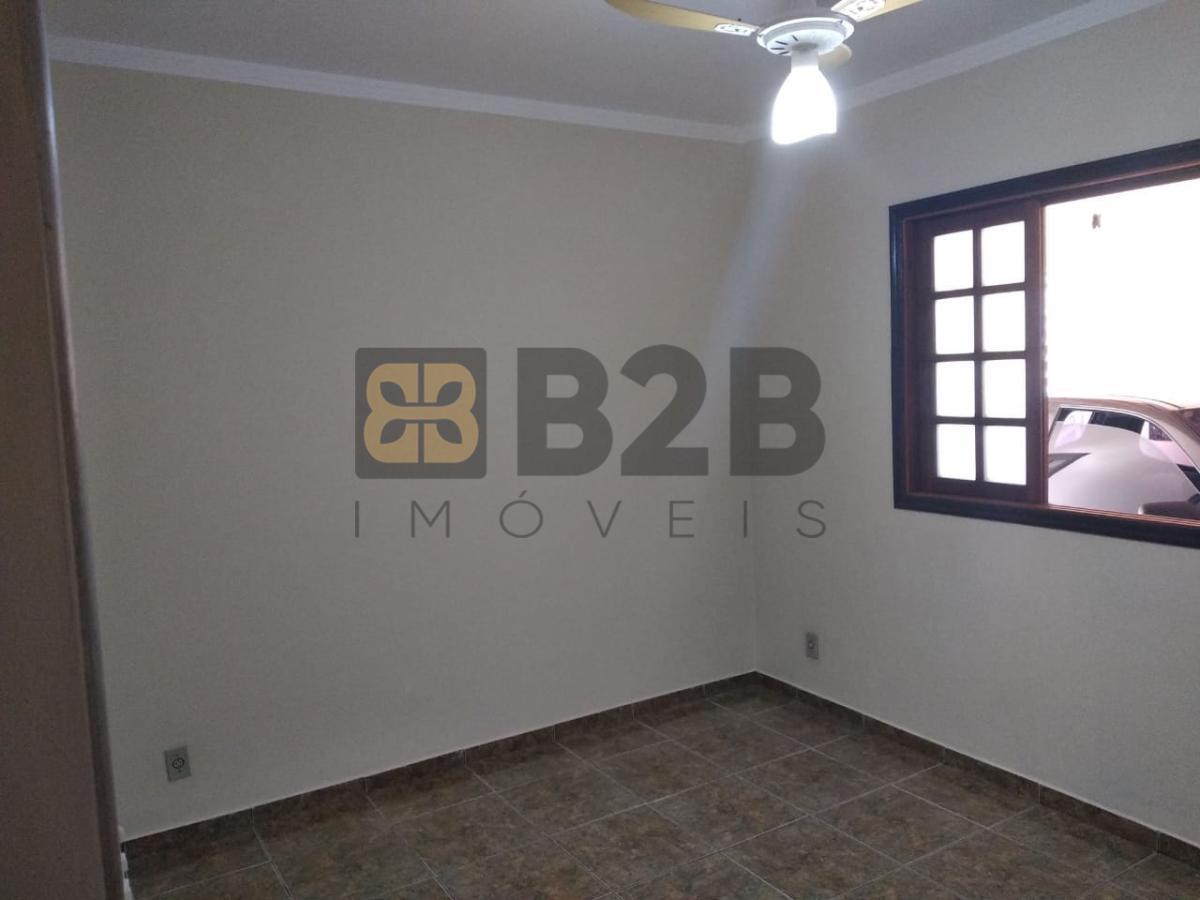 Casa à venda com 3 quartos - Foto 4