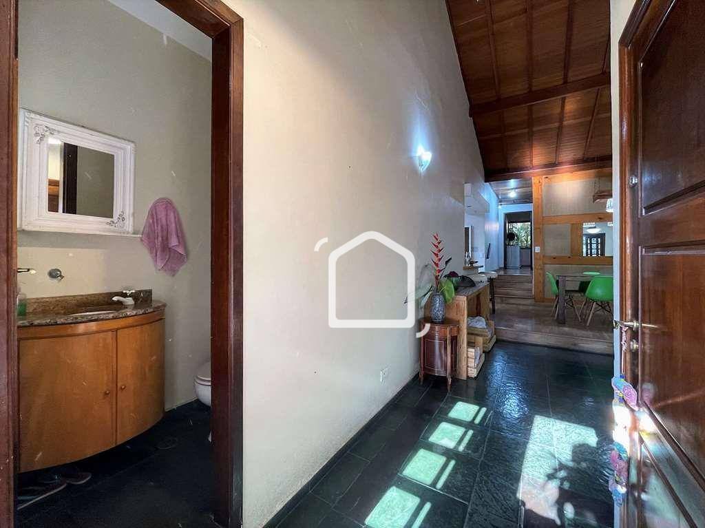 Casa de Condomínio à venda com 4 quartos, 220m² - Foto 7