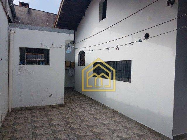 Casa à venda com 3 quartos, 500m² - Foto 5