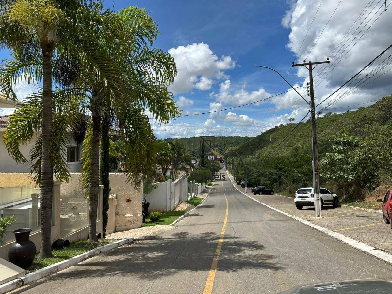 Loteamento e Condomínio, 765 m² - Foto 1