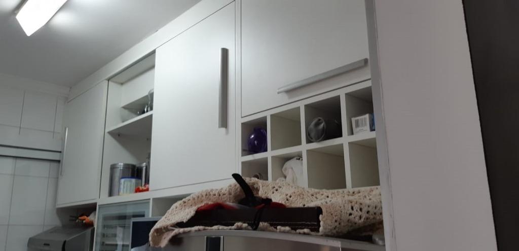 Apartamento à venda com 2 quartos, 53m² - Foto 17