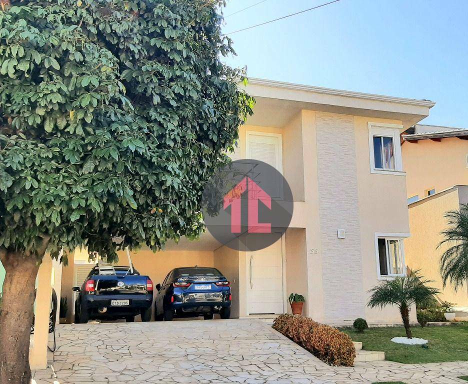 Casa de Condomínio à venda com 4 quartos, 320m² - Foto 1