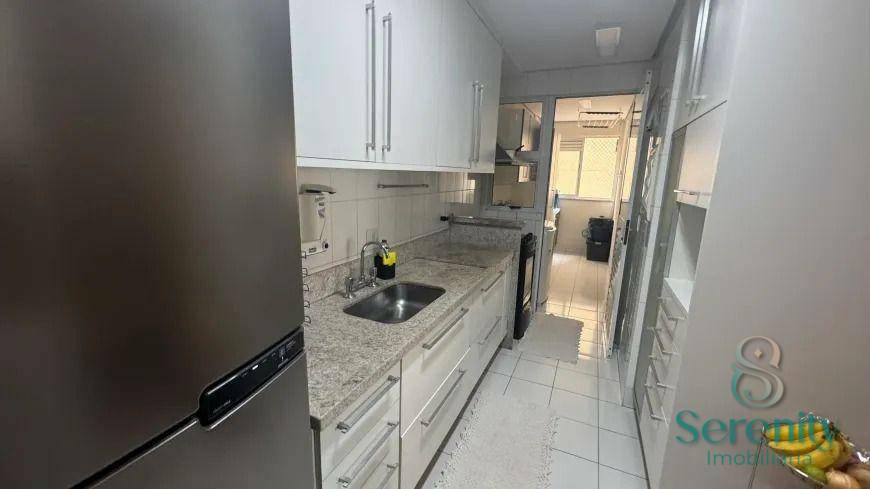 Apartamento à venda com 3 quartos, 84m² - Foto 4