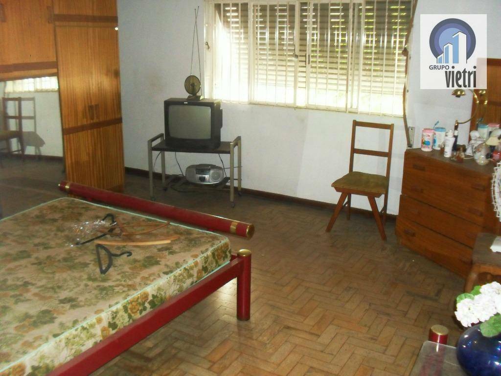 Sobrado à venda com 3 quartos, 200m² - Foto 18