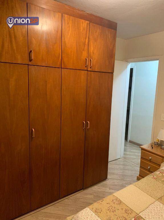 Apartamento à venda com 3 quartos, 74m² - Foto 3