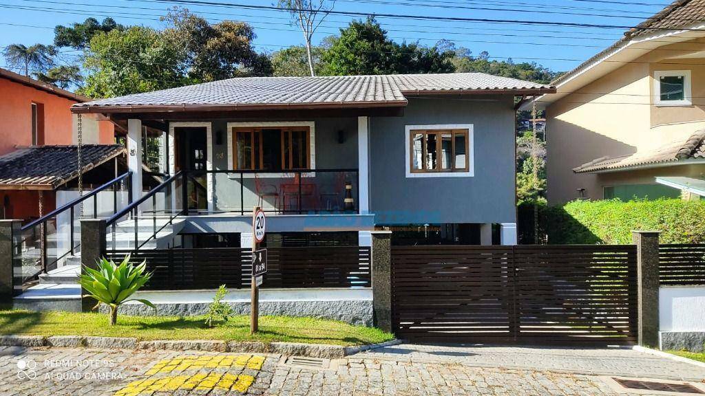 Casa de Condomínio à venda com 4 quartos, 288m² - Foto 2