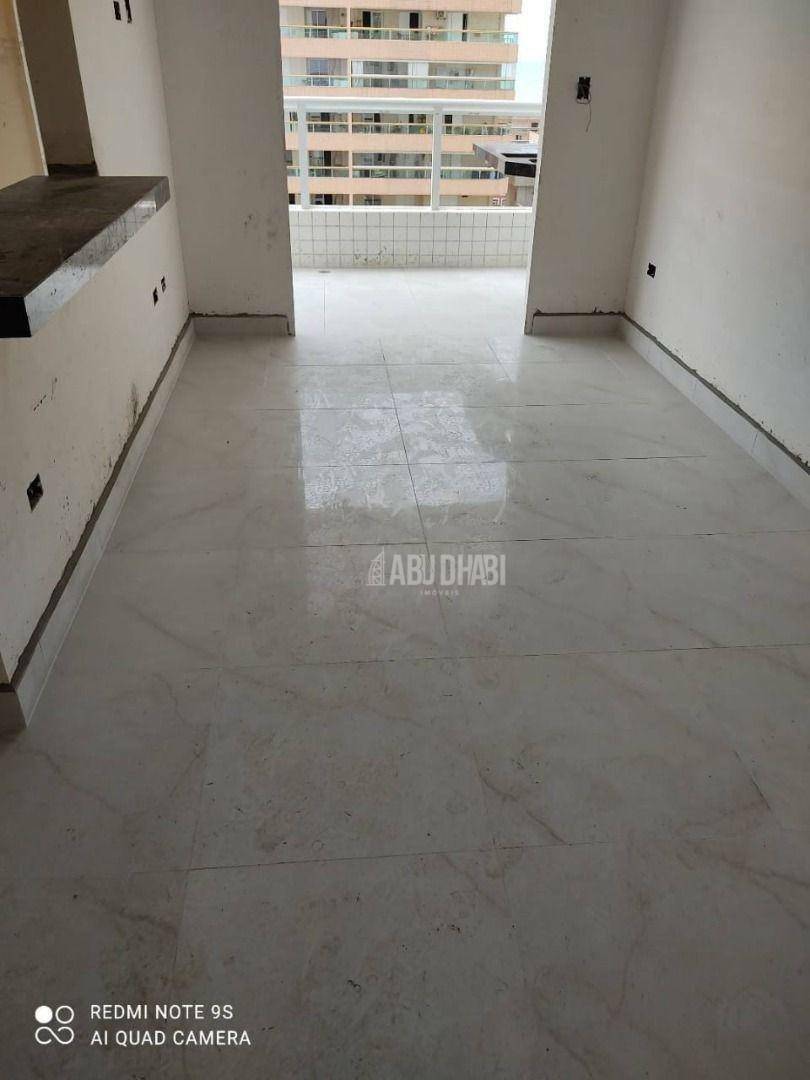 Apartamento à venda com 2 quartos, 61m² - Foto 15