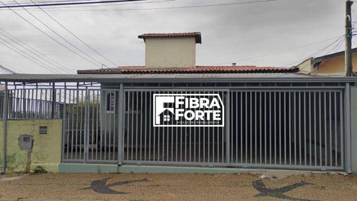 Casa, 3 quartos, 250 m² - Foto 1