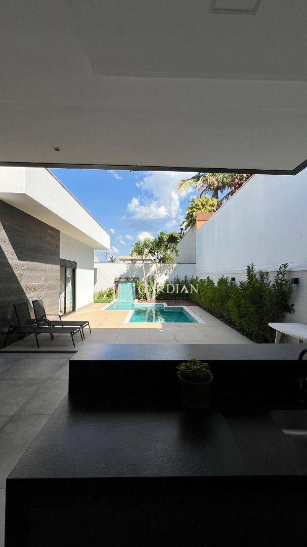 Casa de Condomínio à venda com 3 quartos, 255m² - Foto 35