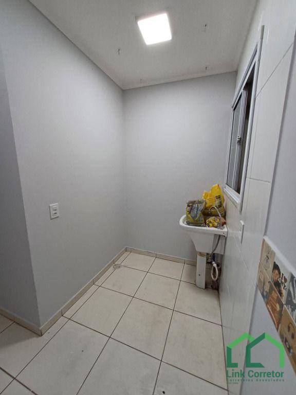 Apartamento à venda com 2 quartos, 45m² - Foto 21